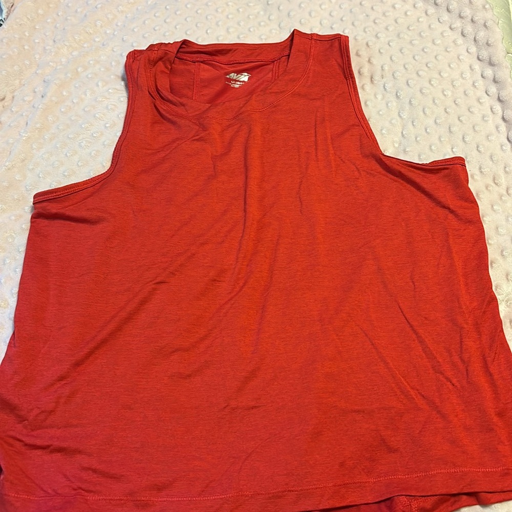 Workout clothes bundle! - Picture 3 of 8